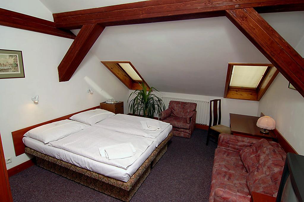 Hotel & Residence Royal Standard Prague Room photo